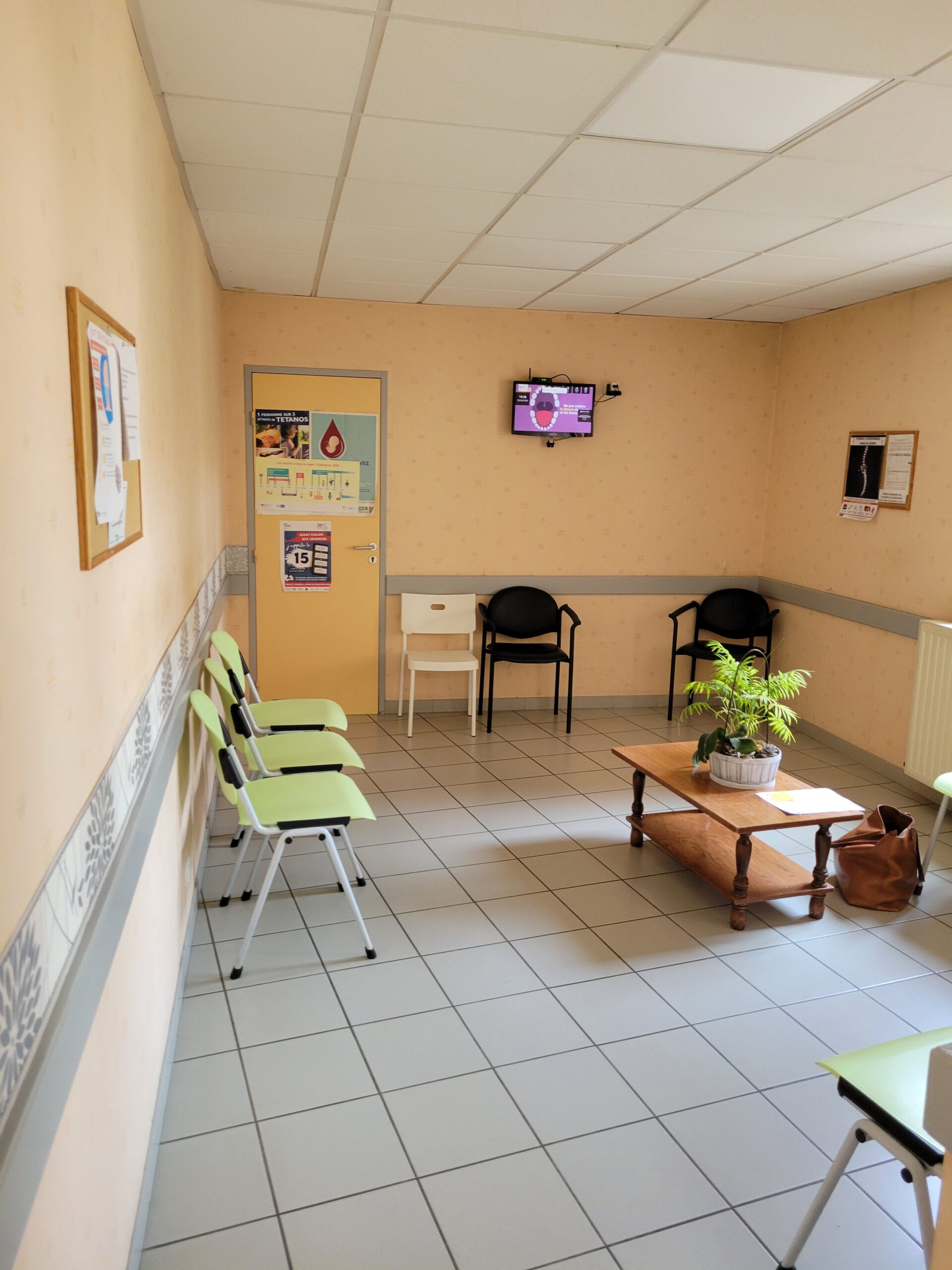 Doctors office in France