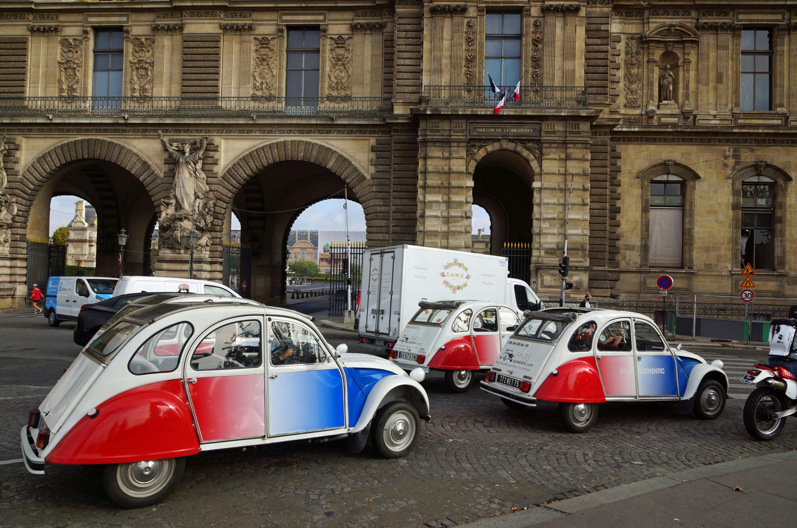 Cars driving in Paris
